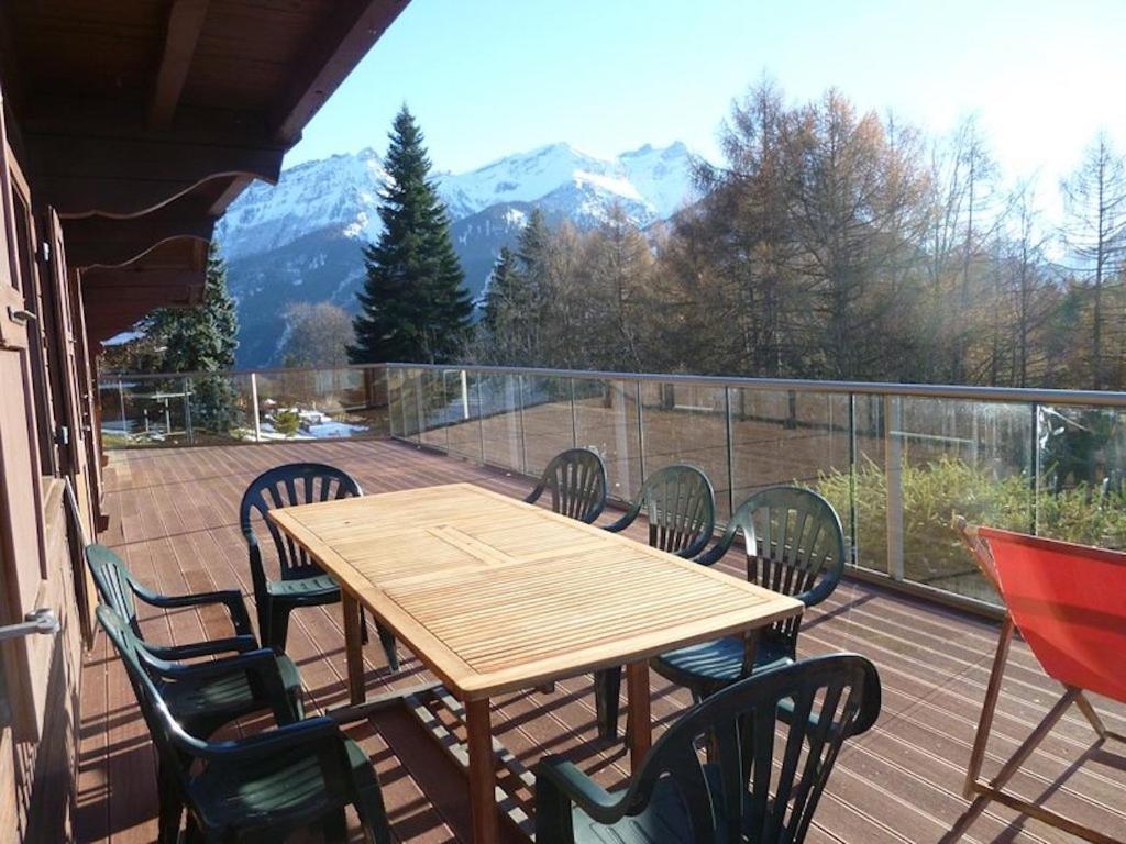 Chalet Traditionnel Avec Jacuzzi Exterieur Bex Екстер'єр фото